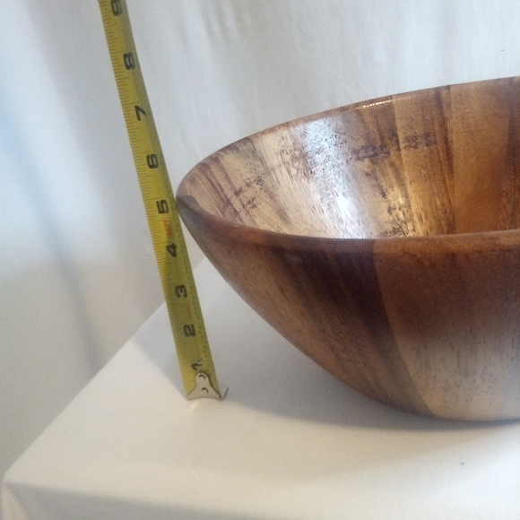 Large Wooden Bowl by Authentic Kitchen 12in diameter Beautiful Grain Lines